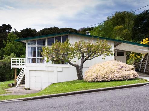 27 Muter Street, Akaroa