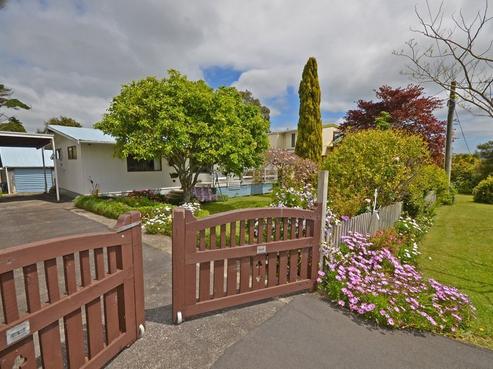 9 Alison Avenue, Herald Island
