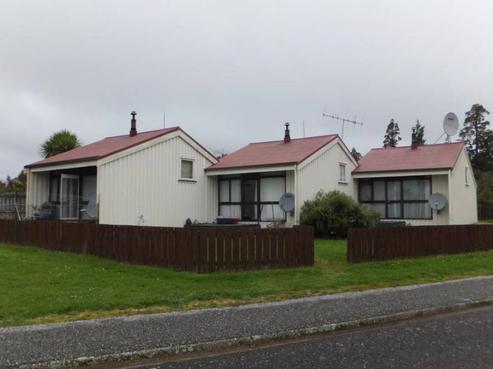 30 Pauareka Road, Haast