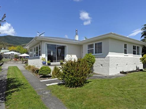 4 Mason Place, Richmond