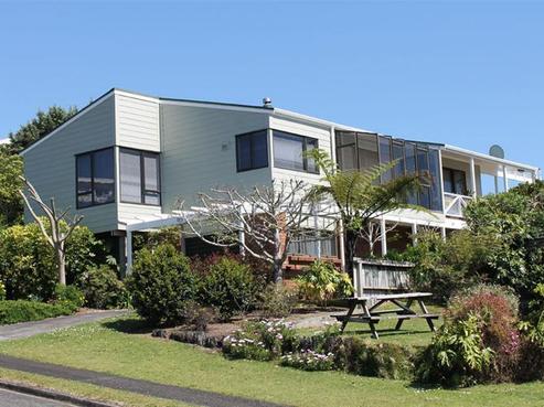 118 Tuna Place, Onemana