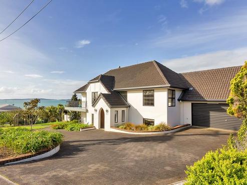 2 Craig Road, Maraetai
