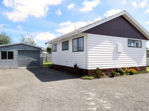 103 Sherwill Street West, Feilding