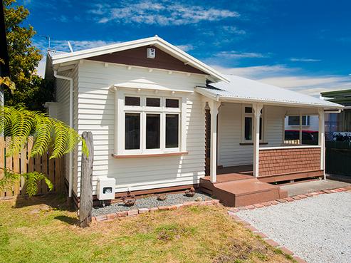 16 Root Street, Gisborne