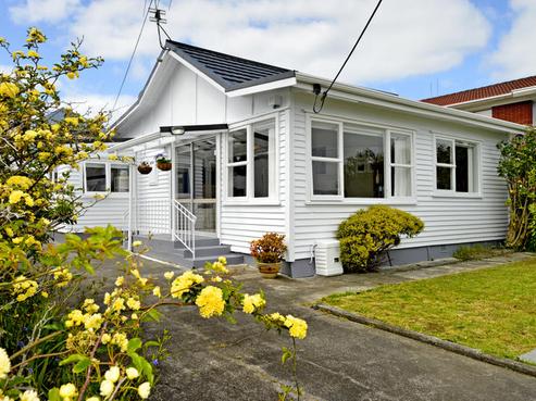 100 Eversleigh Road, Belmont