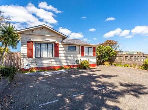 499 East Coast Road, Murrays Bay