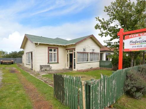 43 Lowe Street, Avenal