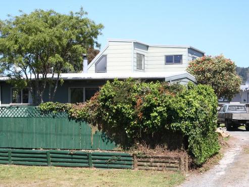 308A Linton Crescent, Whangamata