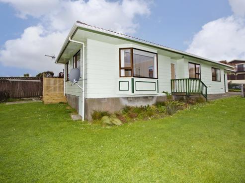 32A Outram Grove, Kelson