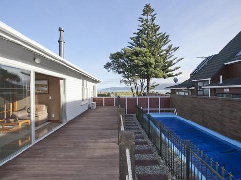 62 Marine Parade, Paraparaumu Beach