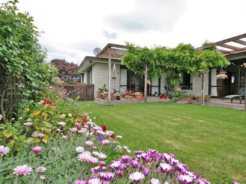 122 Tait Drive, Greenmeadows