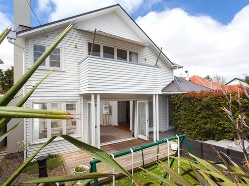 27 Westmere Park Avenue, Westmere