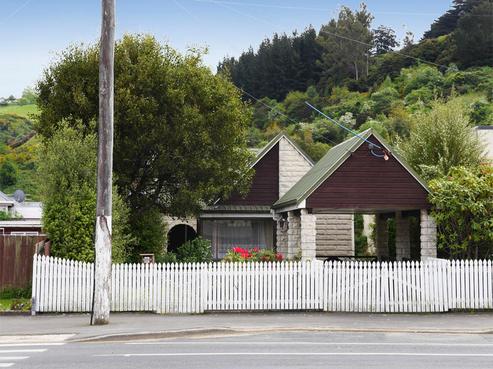 247 North Road, North East Valley