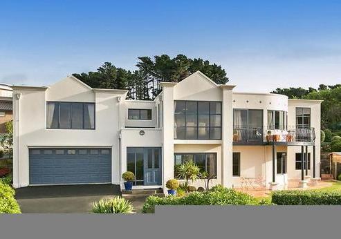 10 Highgrove, Saint Clair