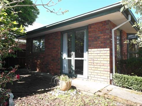2/39 Cleveland Street, Edgeware