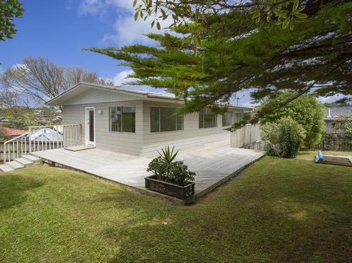 525 Beach Road, Murrays Bay