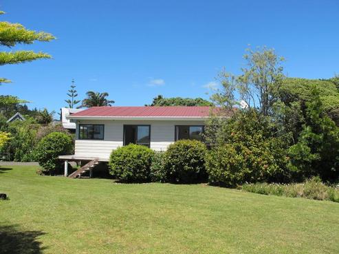 18 Hilldale Crescent, Kuaotunu