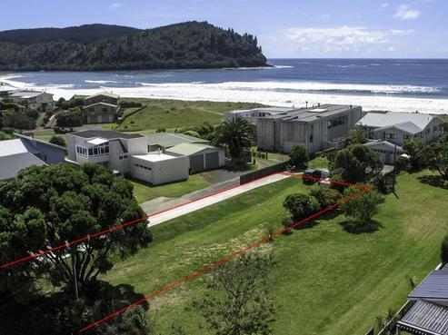 222 Beverley Terrace, Whangamata