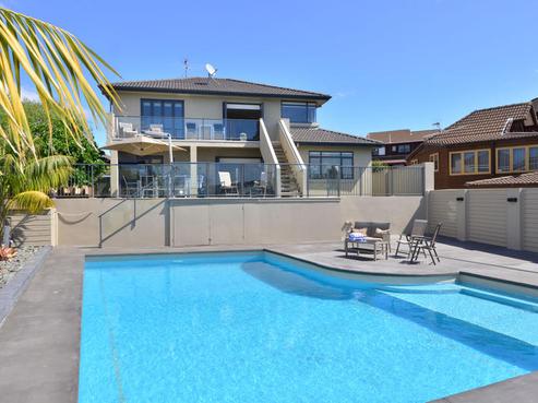 5 Monet Grove, West Harbour