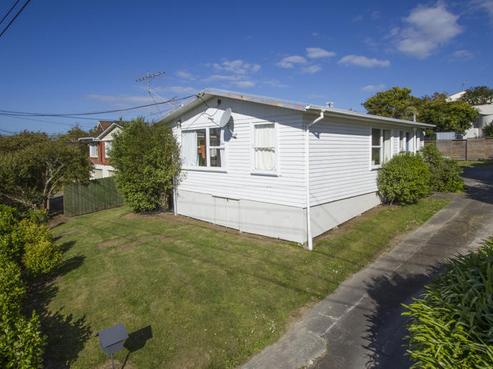495 Beach Road, Murrays Bay