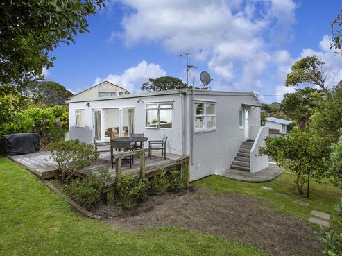 23A Scarboro Terrace, Murrays Bay