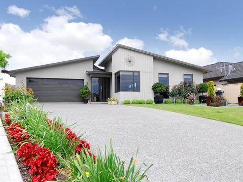 7 Bourke Place, Havelock North