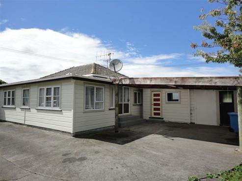 27 Hassard Street, Manaia