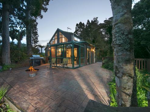 740A West Coast Road, Oratia
