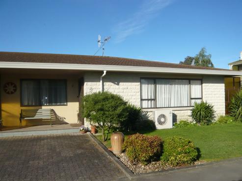 2/43 Middle Road, Havelock North