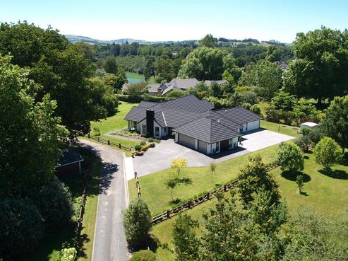107 Lake View Drive, Karapiro