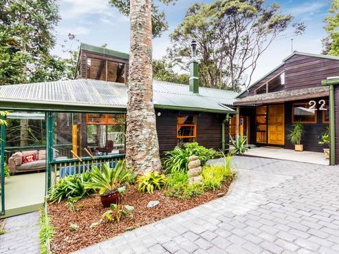 22 Kaurimu Rise, Titirangi