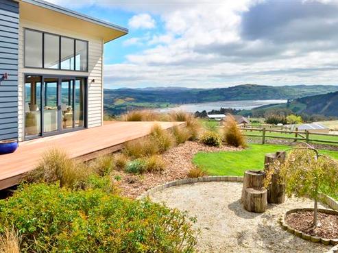 871 Blueskin Road, Mount Cargill