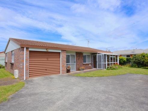 35B Sandwich Road, Saint Andrews