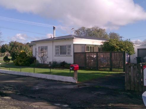 17 Charles Street, Takapau