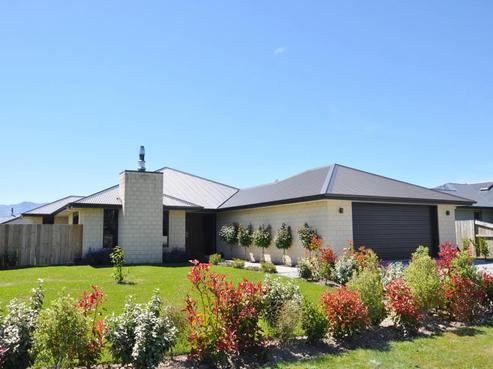 15 Finch Street, Albert Town