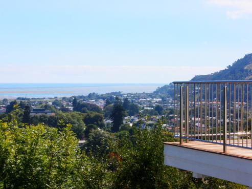 6 Saint John Drive, Nelson South