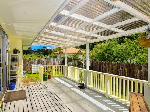 2/31 Camphora Place, Ranui