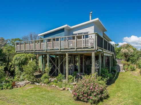 16 Dixie Street, Te Horo