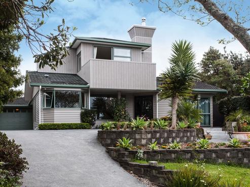 109 Tanekaha Road, Titirangi