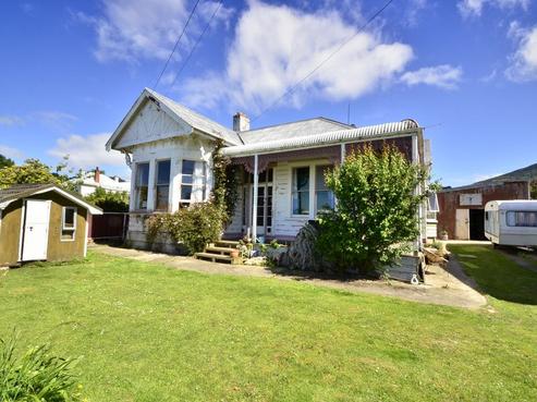 5 Constant Street, Sawyers Bay