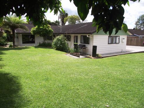14 Burns Street, Leamington