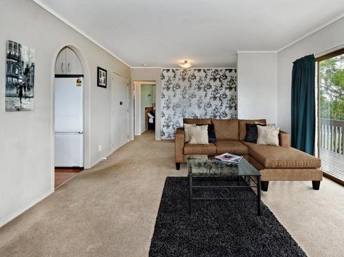 1/83 Daffodil Street, Titirangi