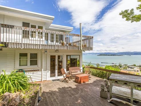 36 Howard Road, Point Howard