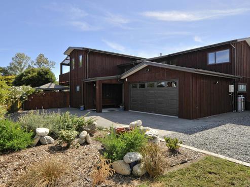 31 Waitetoko Road, Lake Taupo (East)