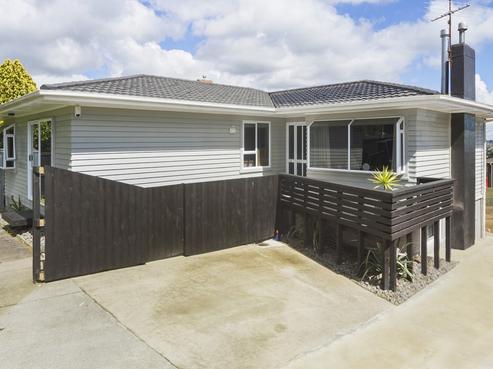 37 Bradbury Road, Botany Downs