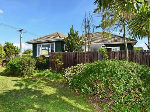 81 Vagues Road, Northcote