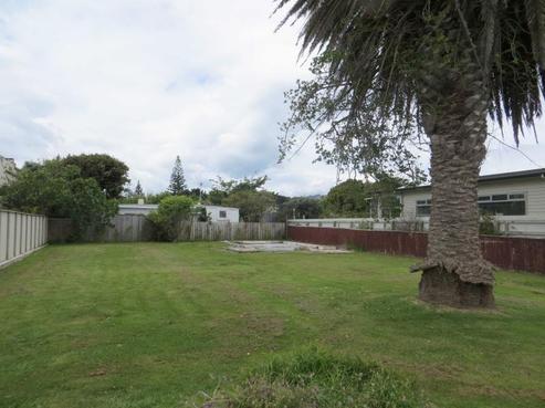 1A Hohiria Street, Waikanae Beach
