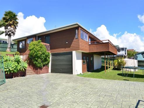 56 Waiora Road, Stanmore Bay