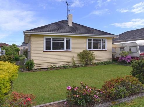 24 Palm Avenue, Stoke