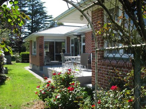 72 High Street, Southbridge